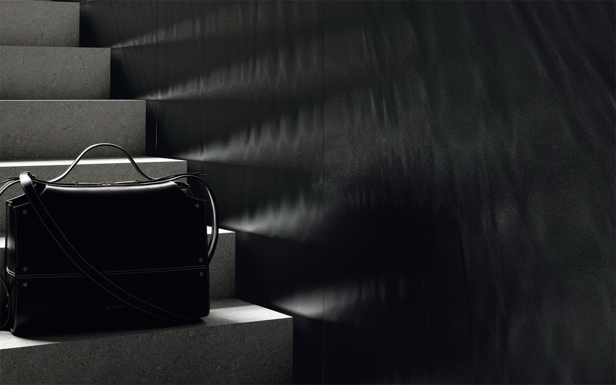 Luce Black 1000x3000mm