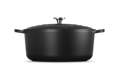 Le Creuset Cast Iron Signature Round Casserole