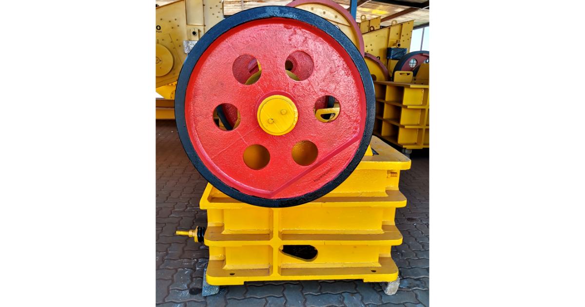 Jaw Crusher 250 x 400 Diesel Engine