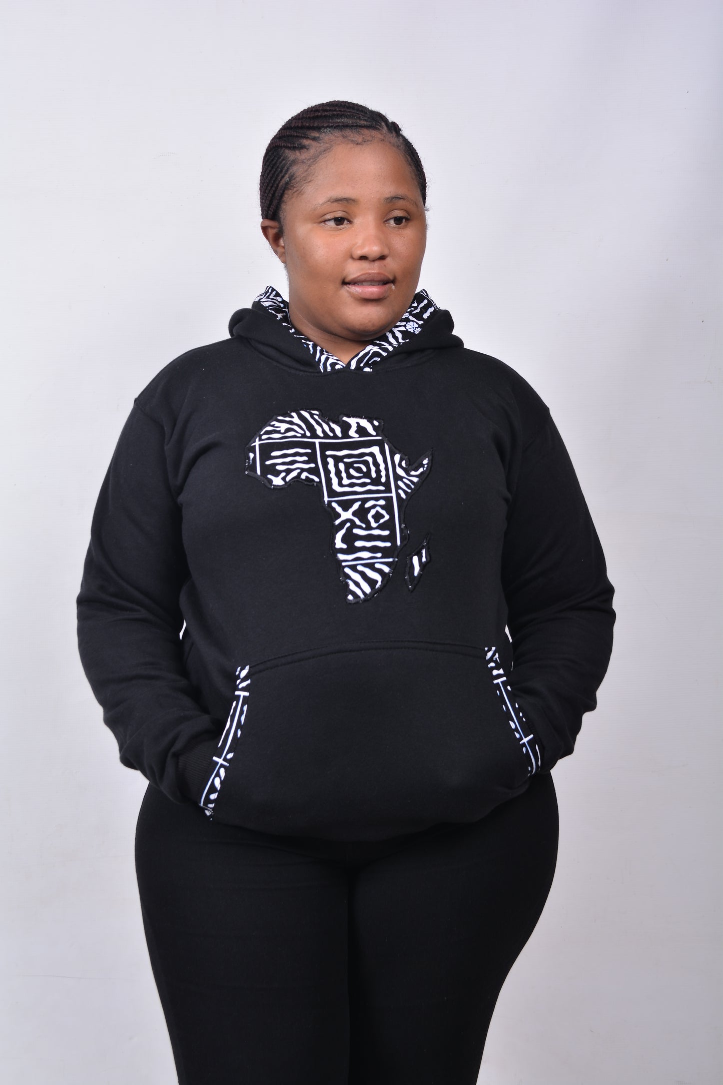 T8242 Traditional African Black Jacket with Black & White Africa Map