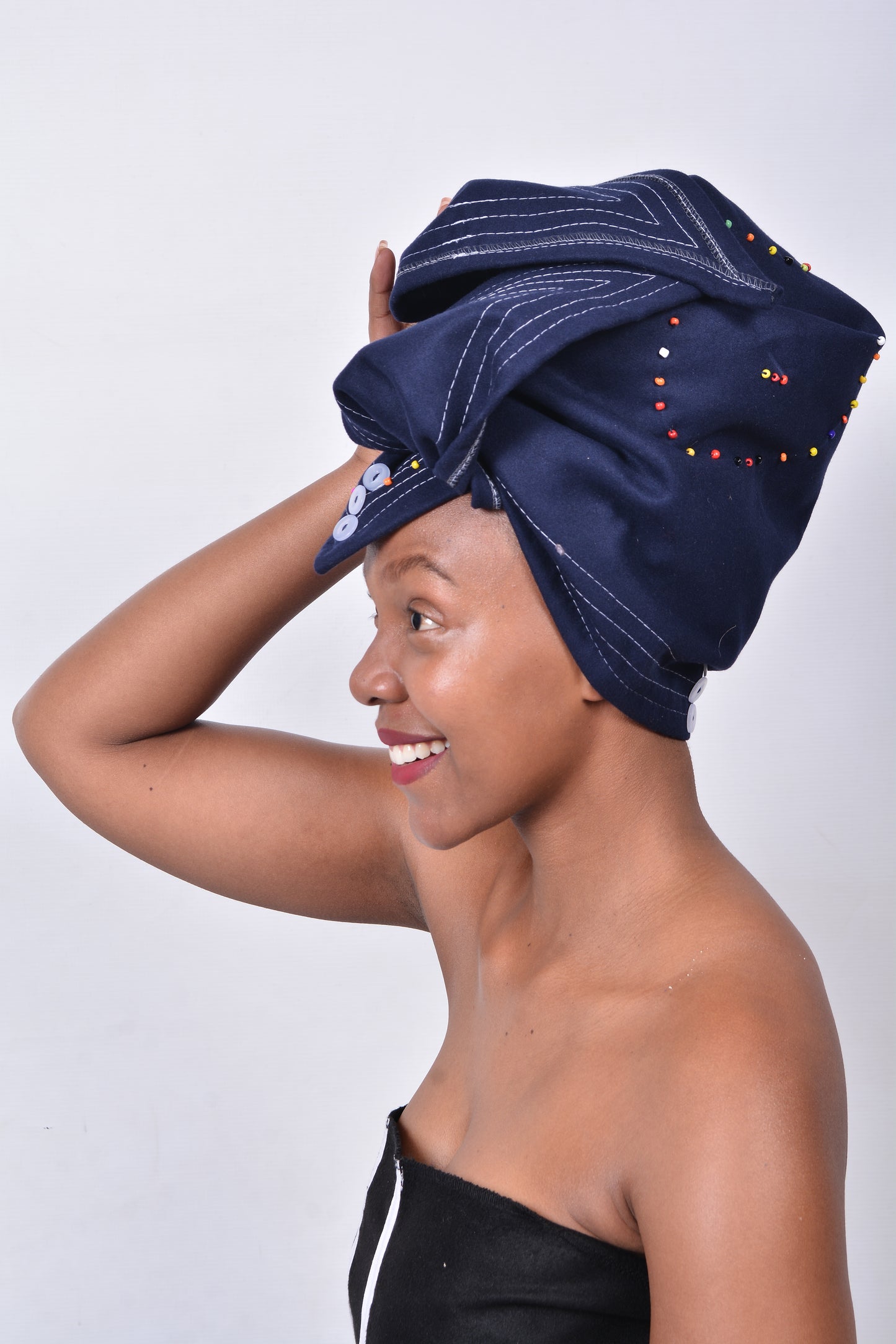 T8284 Ladies Navy Blue African Beaded Duke