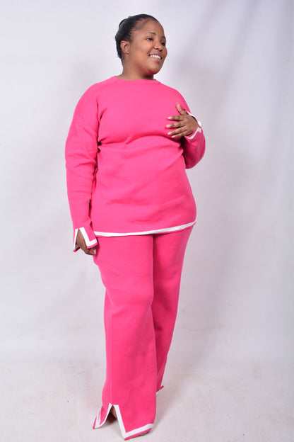 T8263 Ladies Pink & White 2 piece long sleeved woollen outfit