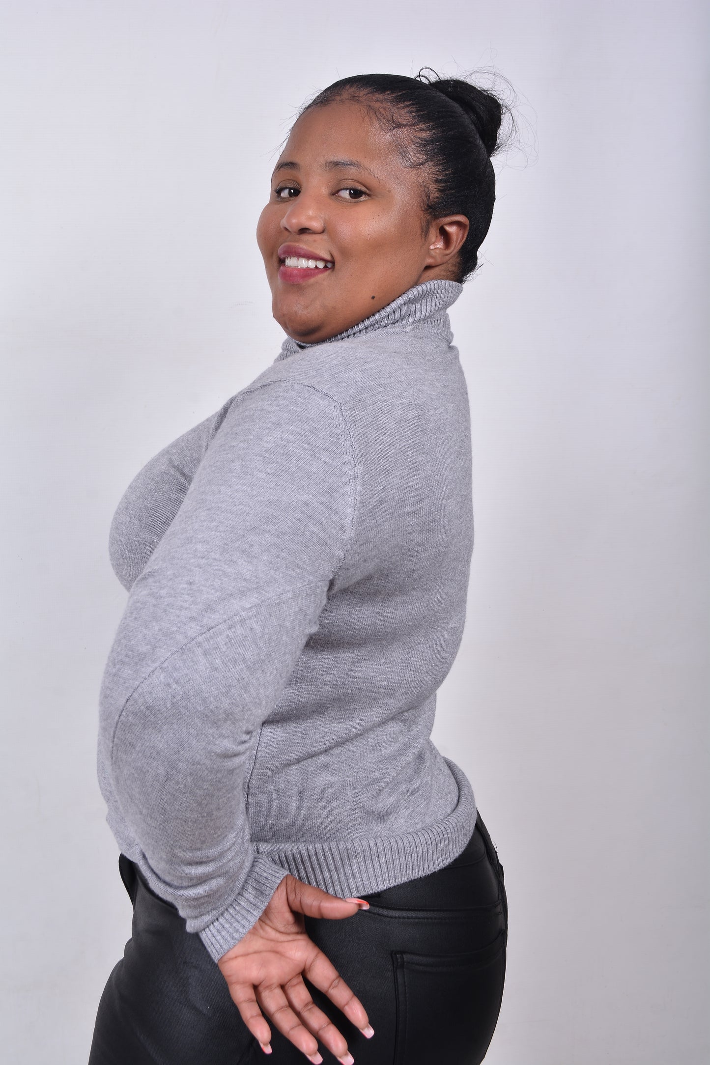 T8268 Unisex Long Sleeved Light Grey Woollen Turtle Neck