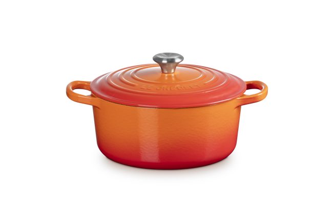Le Creuset Cast Iron Signature Round Casserole