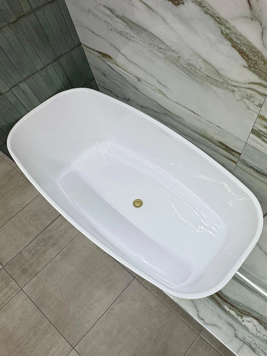 Divina Luce Gloss White Freestanding Bath 1505 x 750 x 500mm