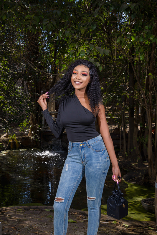 Ladies Torn Skinny Jeans