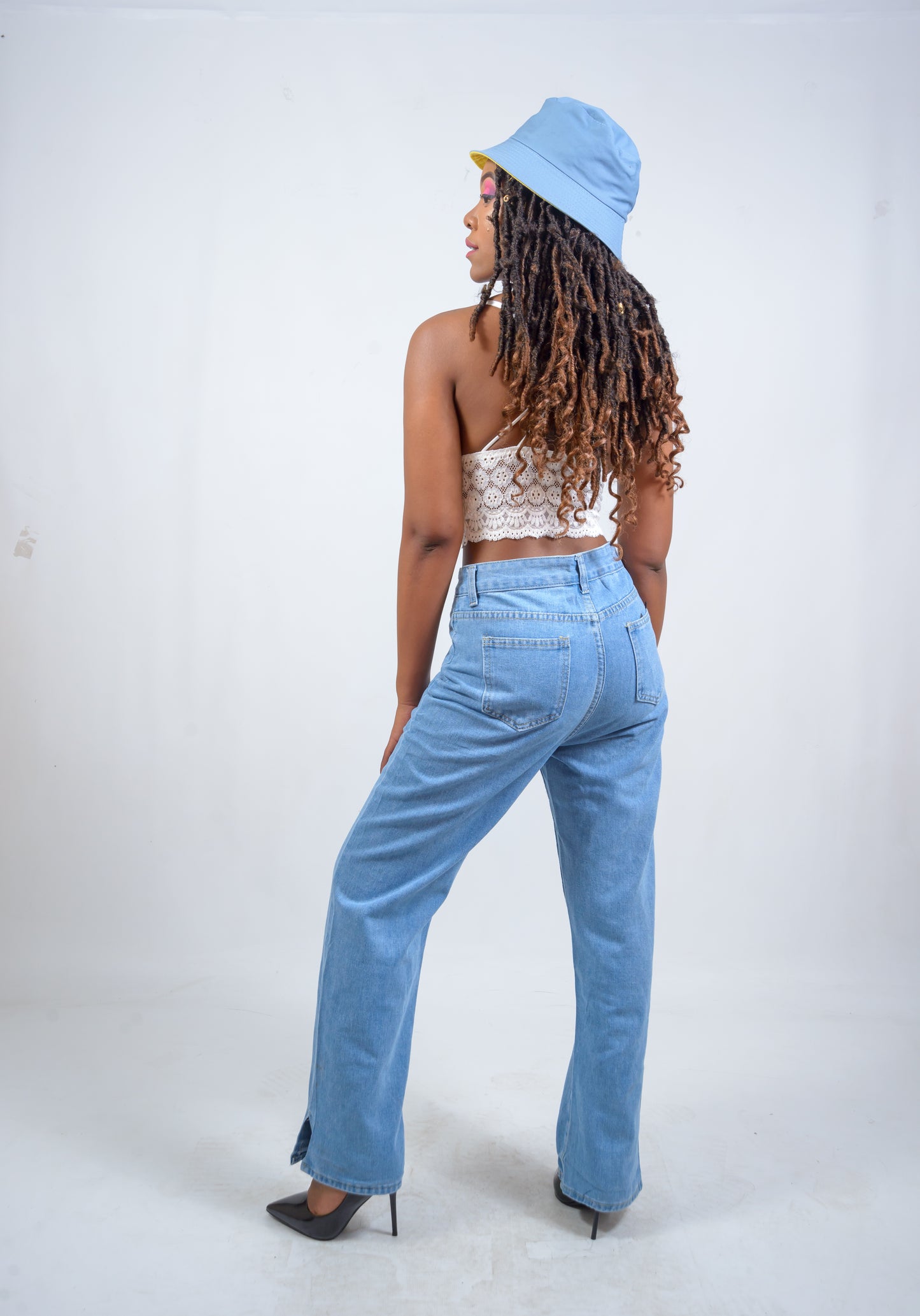 Straight Leg Jeans, Side slashes