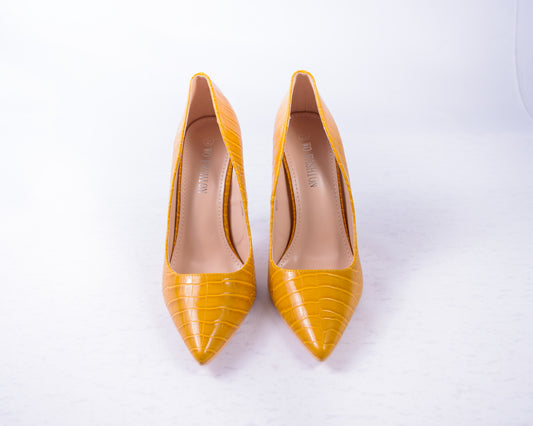 Pointy Nose Snake Skin Stiletto